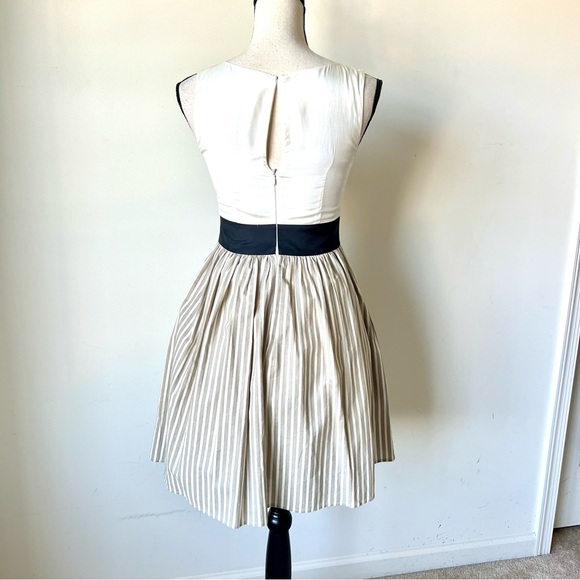 ANTHROPOLOGIE BURLAPP Sleeveless Striped Rosette Fit & Flare Dress—SZ. XS - Picture 8 of 16